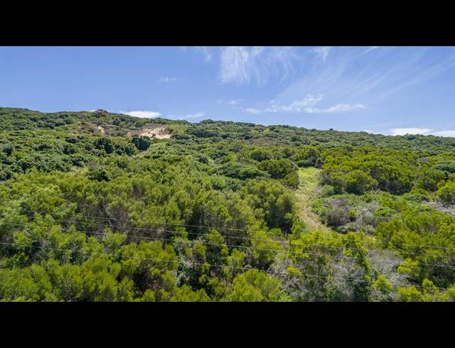 240,000M² VACANT LAND FOR SALE IN SEAVIEW
